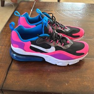 Women’s Nike Air 270 React